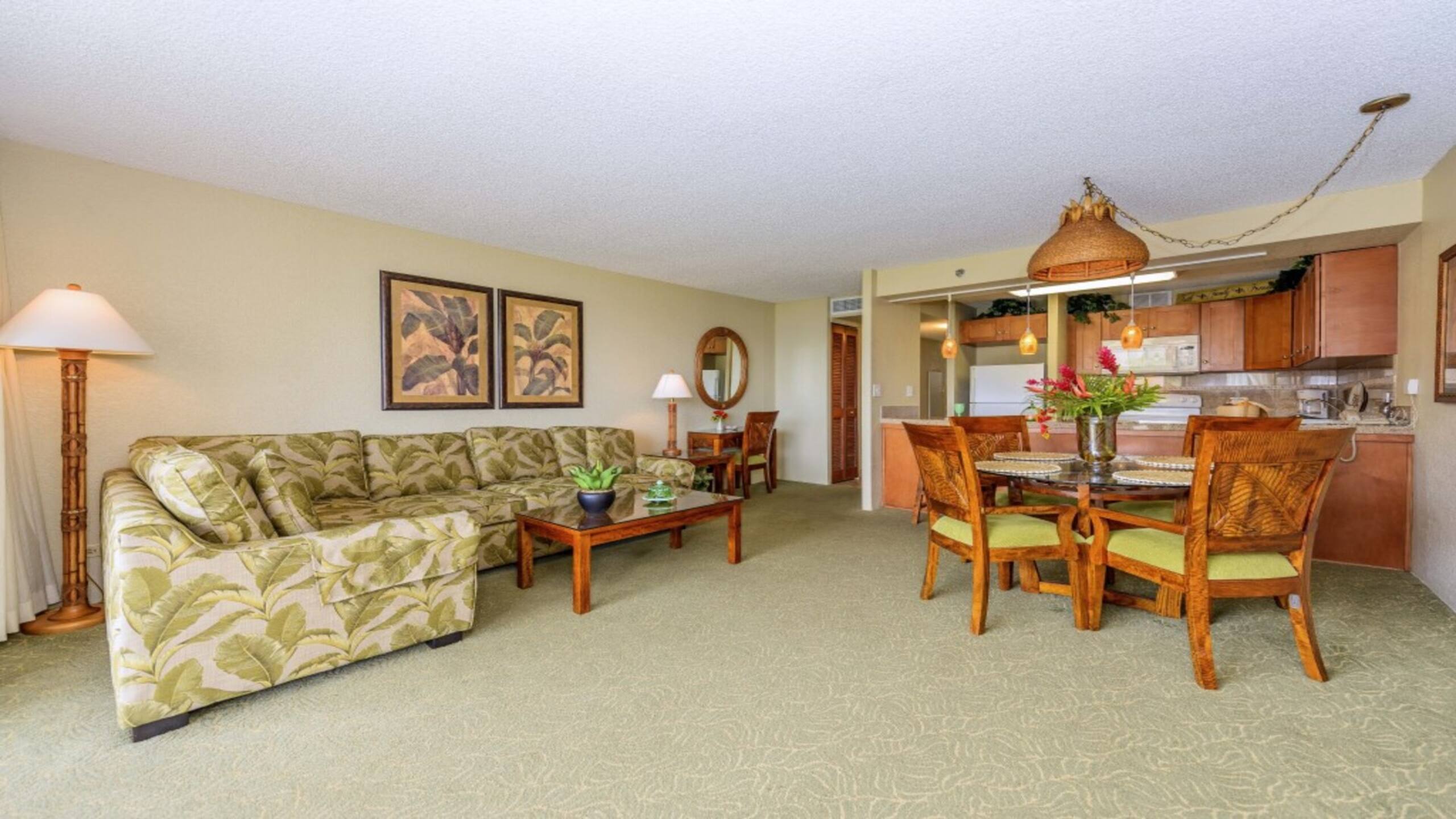 Condo in Lahaina · ★4.7 · 1 bedroom · 2 beds · 1 bath - Image 5