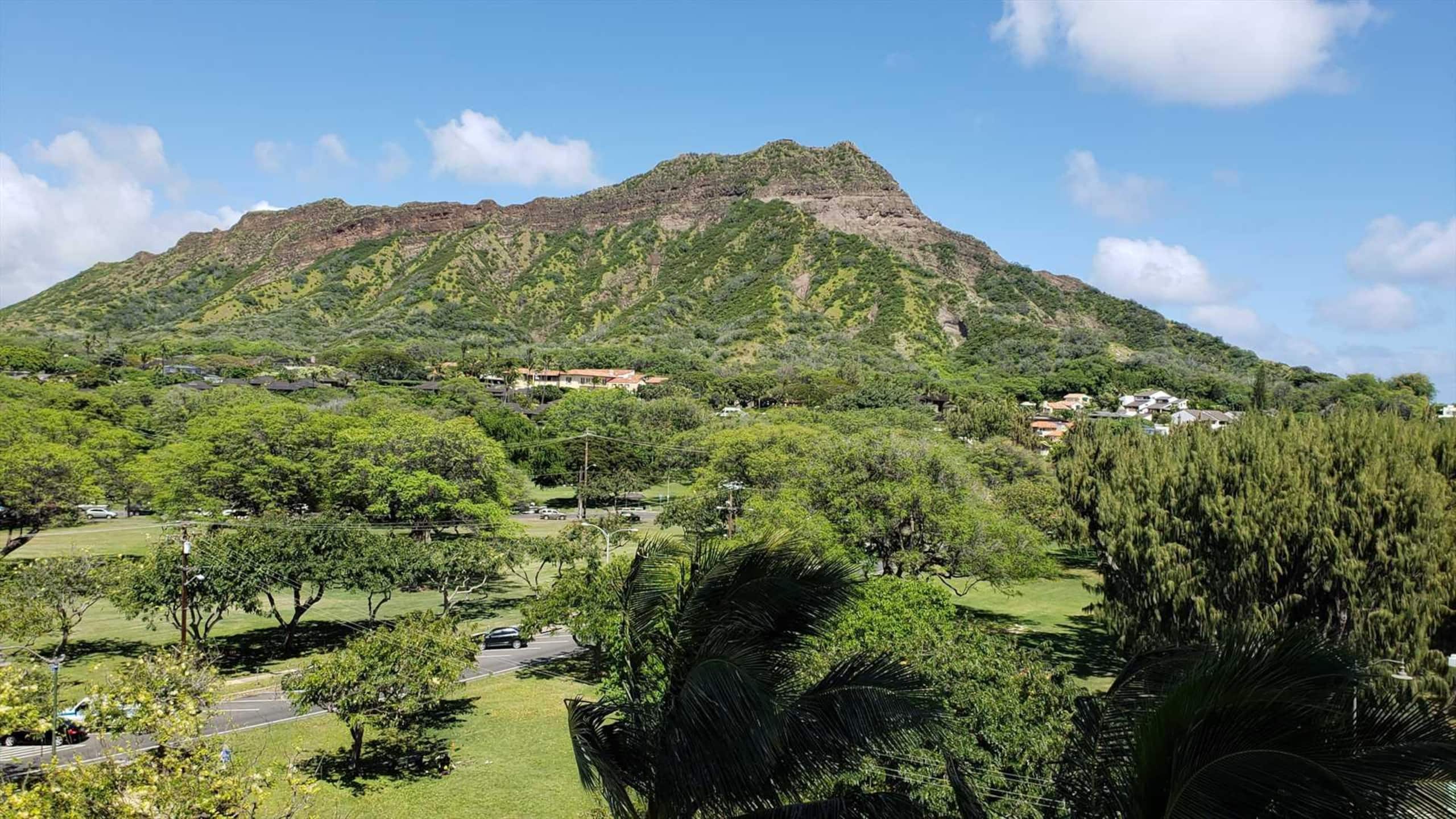 Diamond Head Beach, Queen Studio, Balc, Ocean View - Image 12