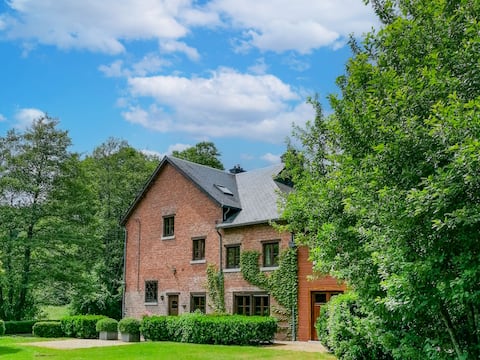 La Rochette by Interhome