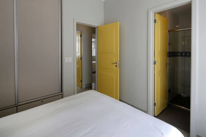 Riou006 Ipanema 3Q quadra da Praia Posto 9 gallery image 5