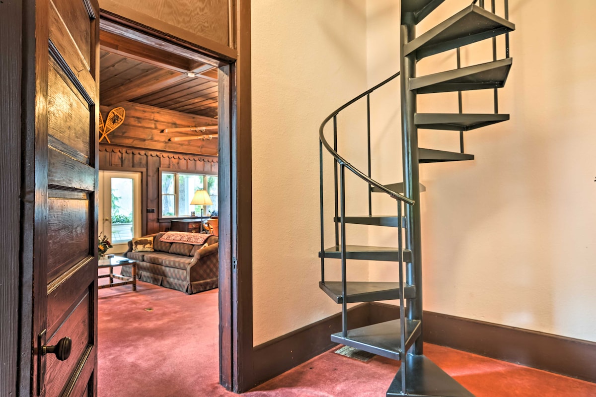 Spiral Staircase at Riverside Lodge in Wilcox