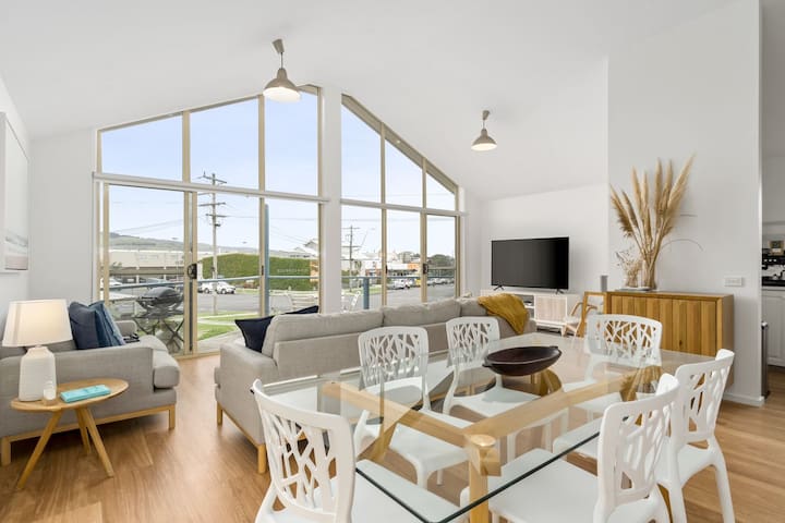 Cloud Nine – central Apollo Bay, walk everywhere