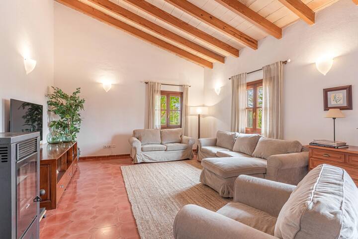 Es Vinyo gallery image 5