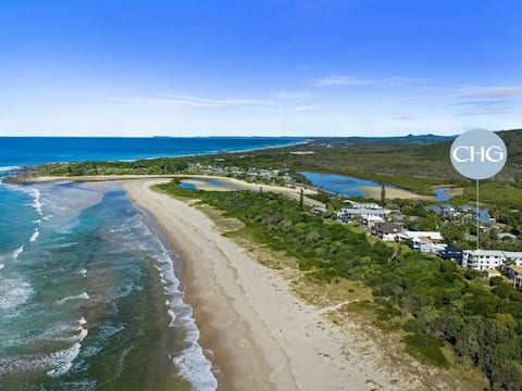Shoreline 6 With Ocean Views To See The Whales