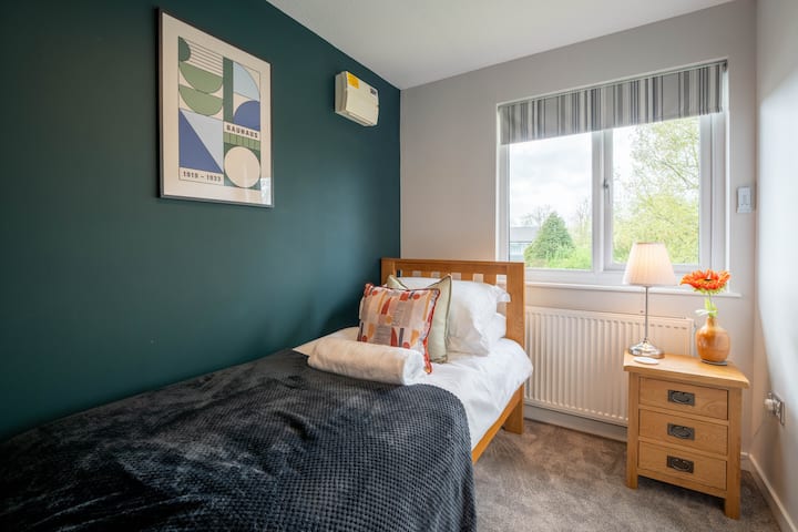 საძინებელი 1