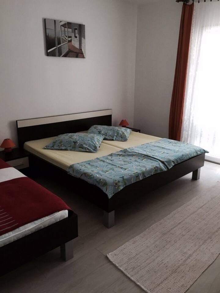 Спална соба, површина: 16 м²