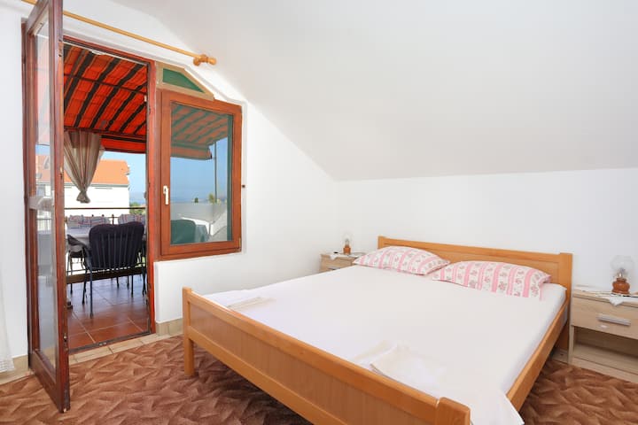 חדר שינה 2, שטח: 11 מ"ר