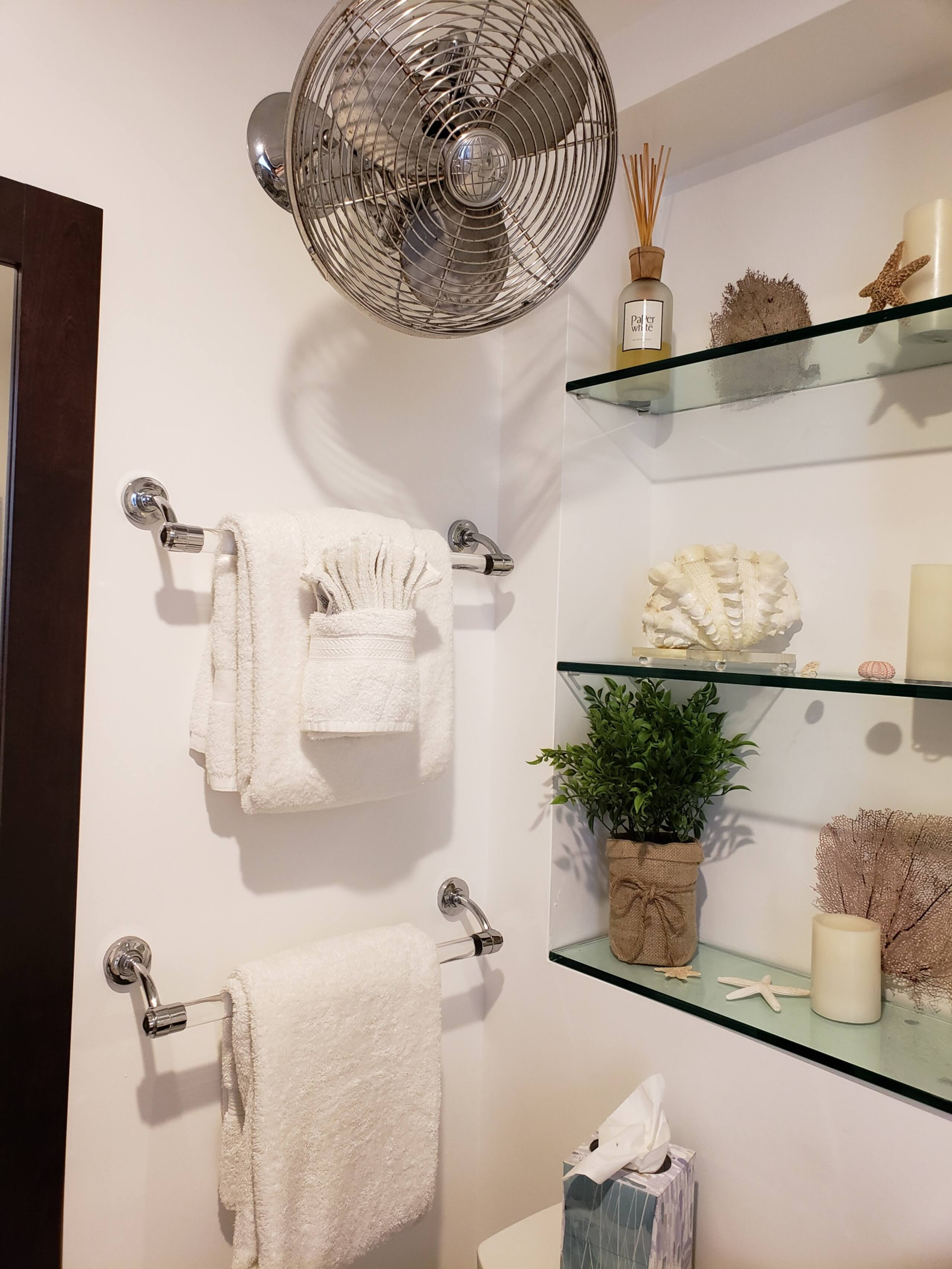 Condo in Lahaina · ★4.86 · 1 bedroom · 1 bed · 1 bath - Image 42