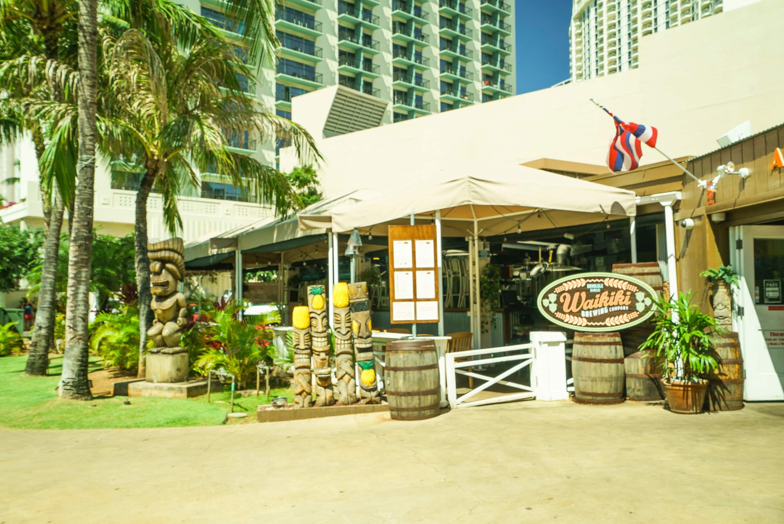 Condo in Honolulu · ★4.69 · 2 bedrooms · 3 beds · 2 shared baths - Image 6