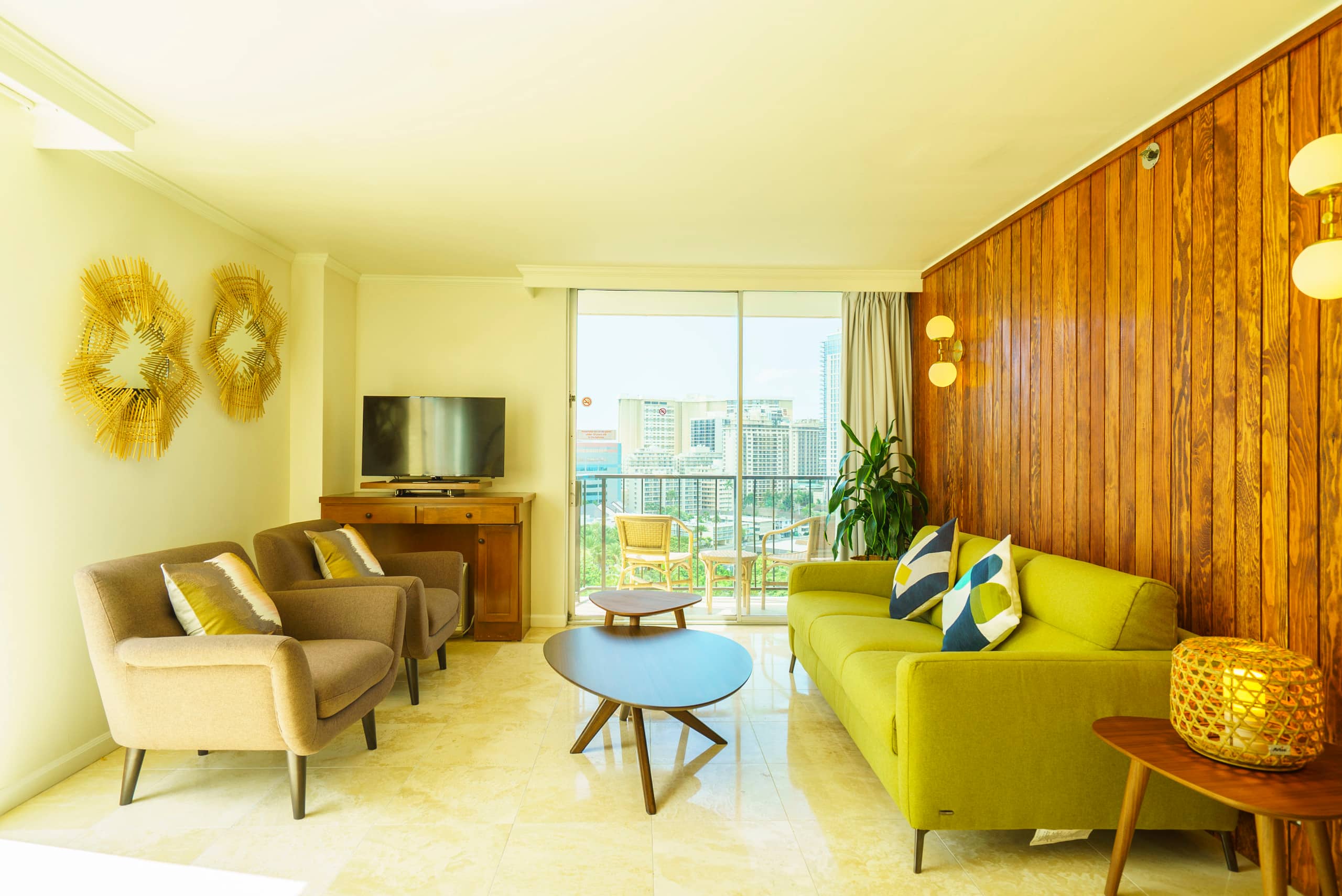 Condo in Honolulu · ★4.69 · 2 bedrooms · 3 beds · 2 shared baths - Image 19