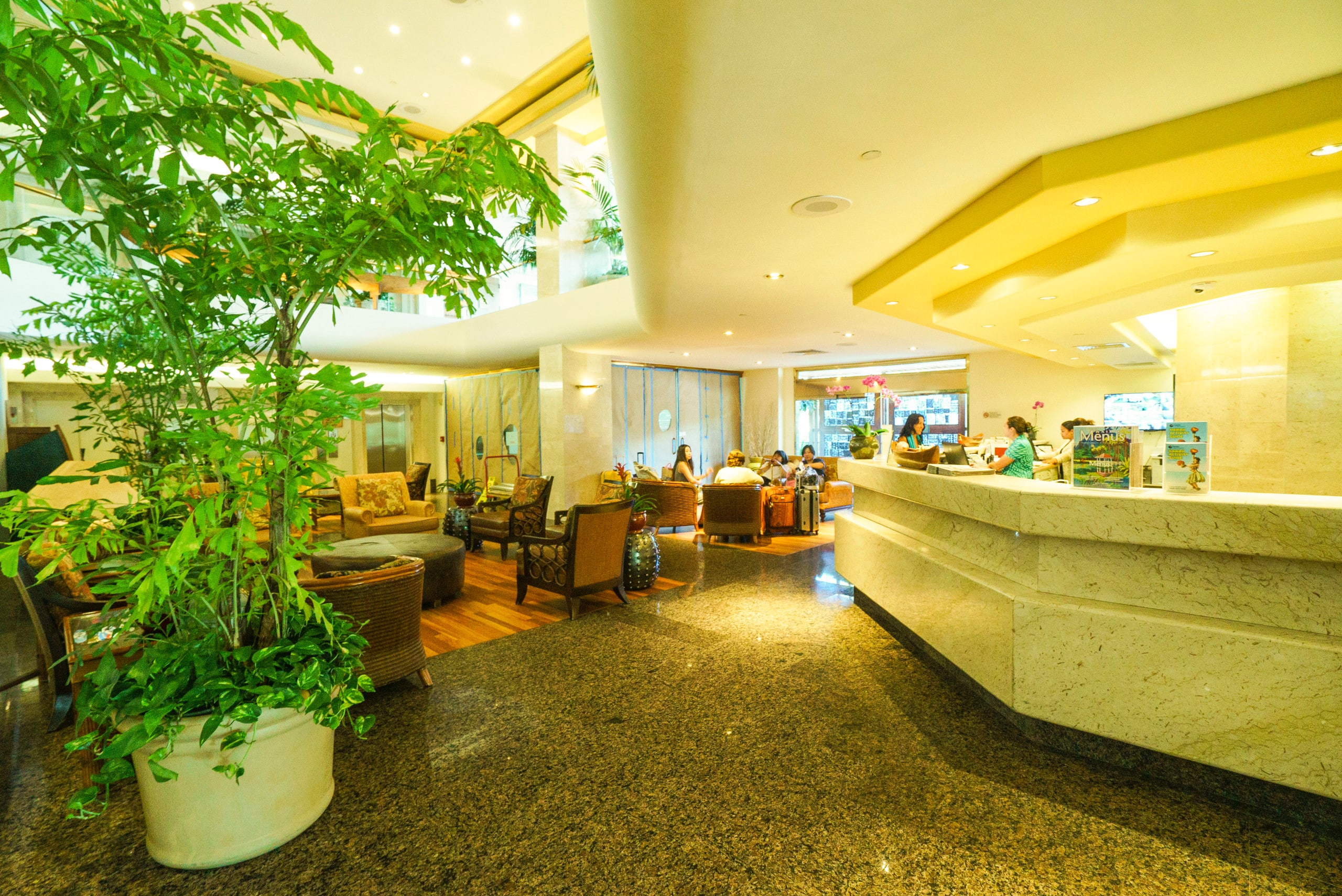 Condo in Honolulu · ★4.69 · 2 bedrooms · 3 beds · 2 shared baths - Image 7