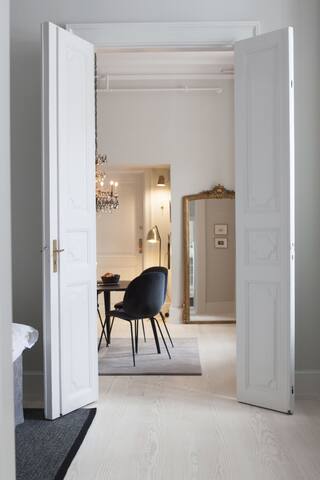 Luxury apartment in the heart of copenhagen – hols gallery image 4