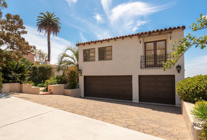 Amazing La Jolla Views with Pool & Spa! gallery image 5