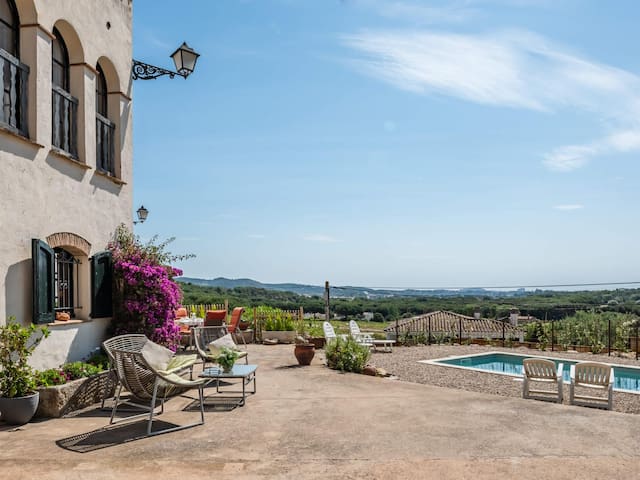 Costabravaway managed Airbnb listing 2
