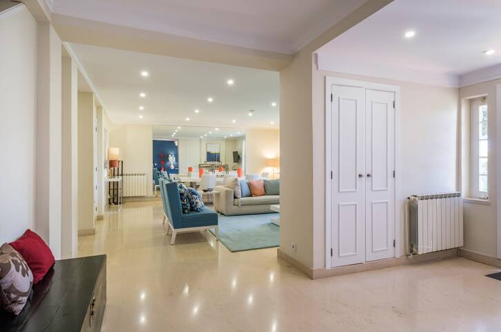 Portugal Portfolio – Seafront Beach Villa – Unit 2 gallery image 4