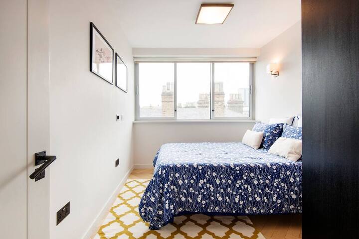 The Fiztrovia Comfy Pad gallery image 2