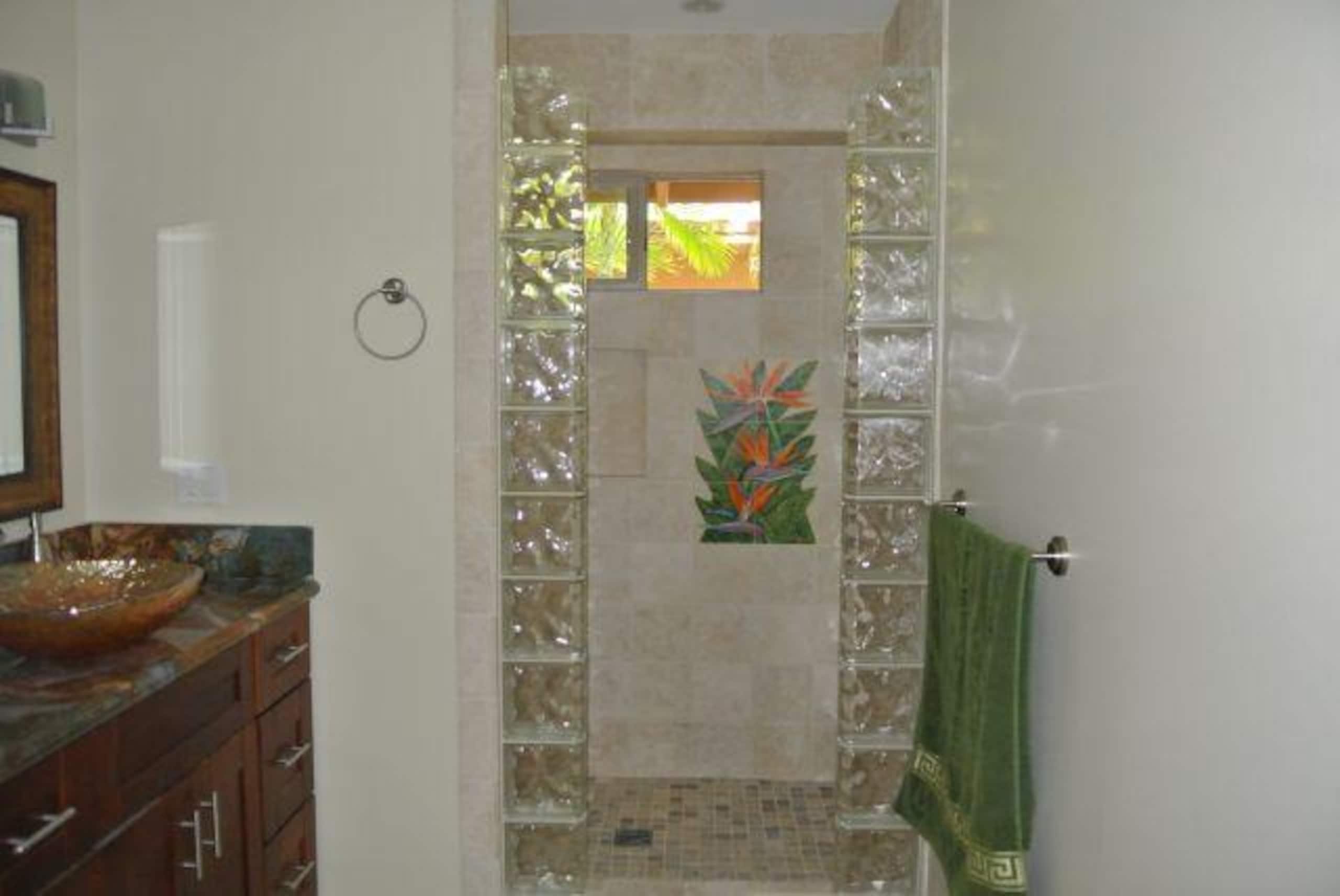 Townhouse in Lahaina · ★4.75 · 3 bedrooms · 3 beds · 2.5 baths - Image 8