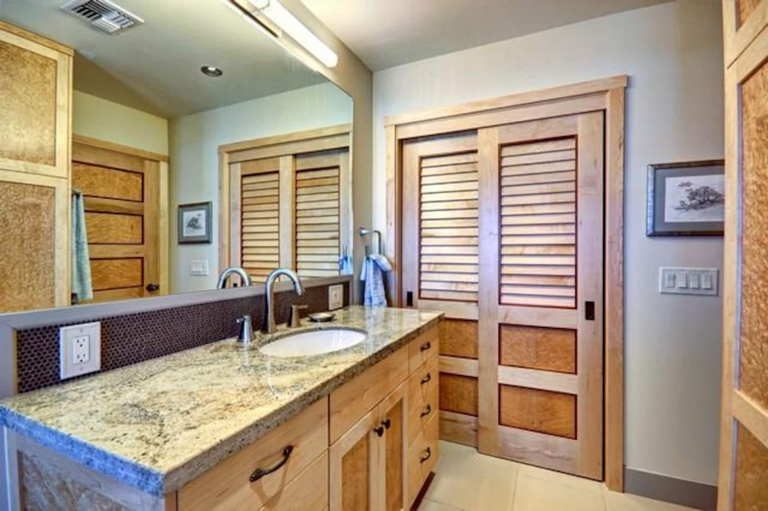 Condo in Lahaina · ★4.93 · 4 bedrooms · 5 beds · 3 baths - Image 19