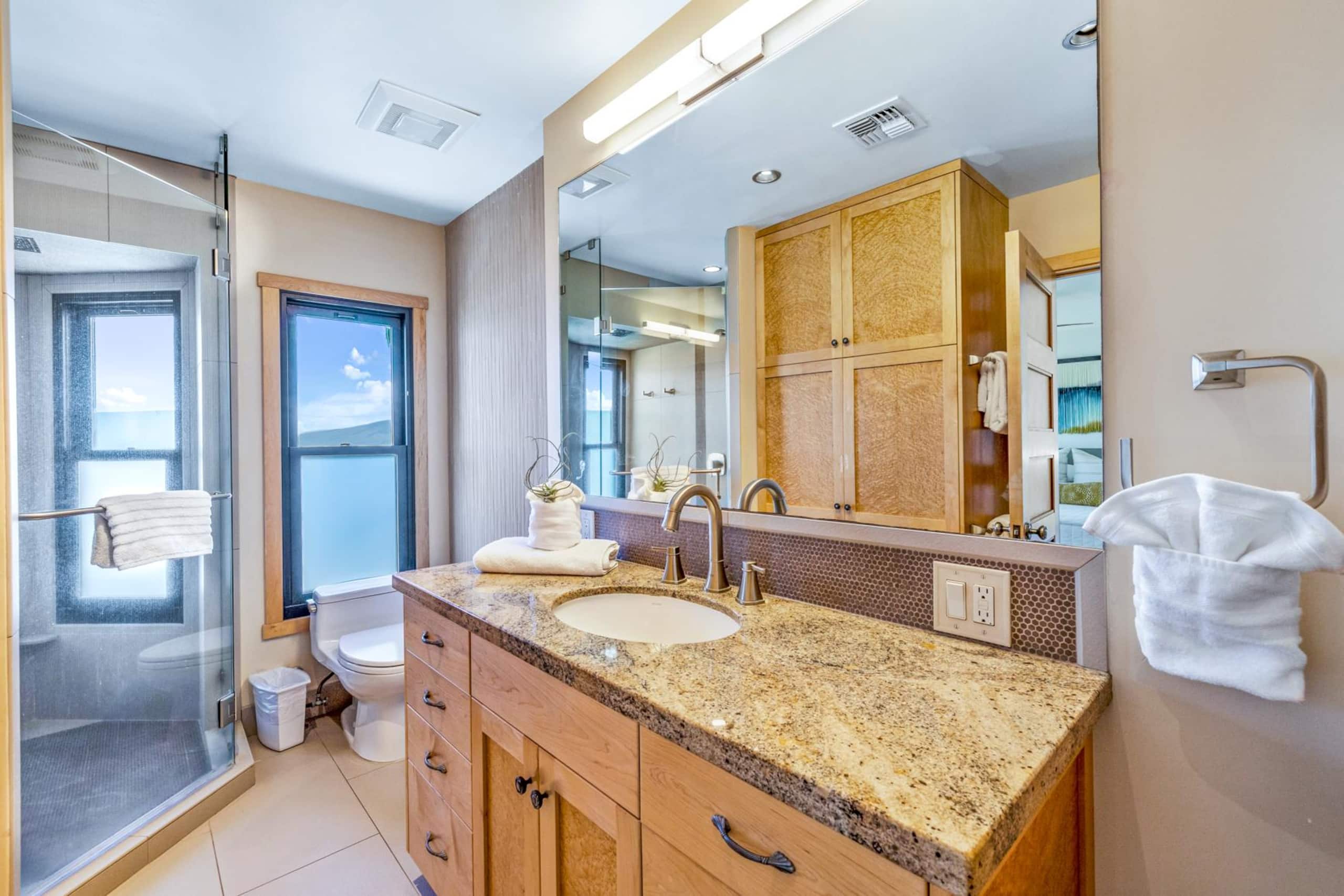 Condo in Lahaina · ★4.93 · 4 bedrooms · 5 beds · 3 baths - Image 21