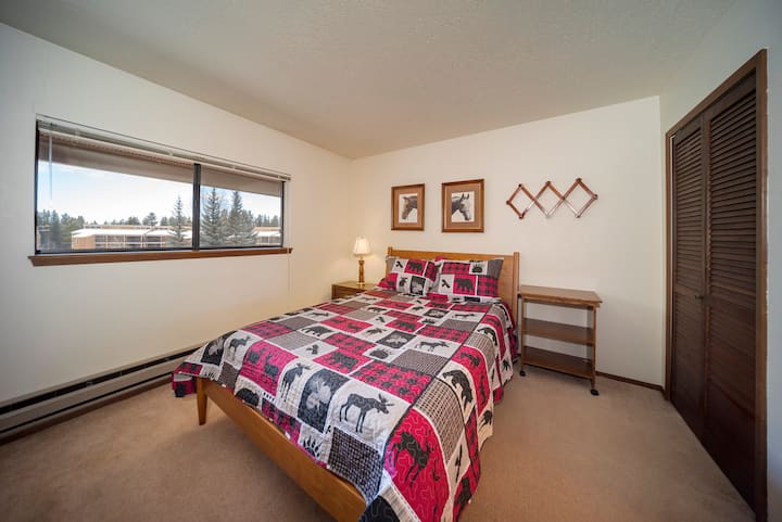 SWP Beaver Village 2032 მთავარი საძინებელი