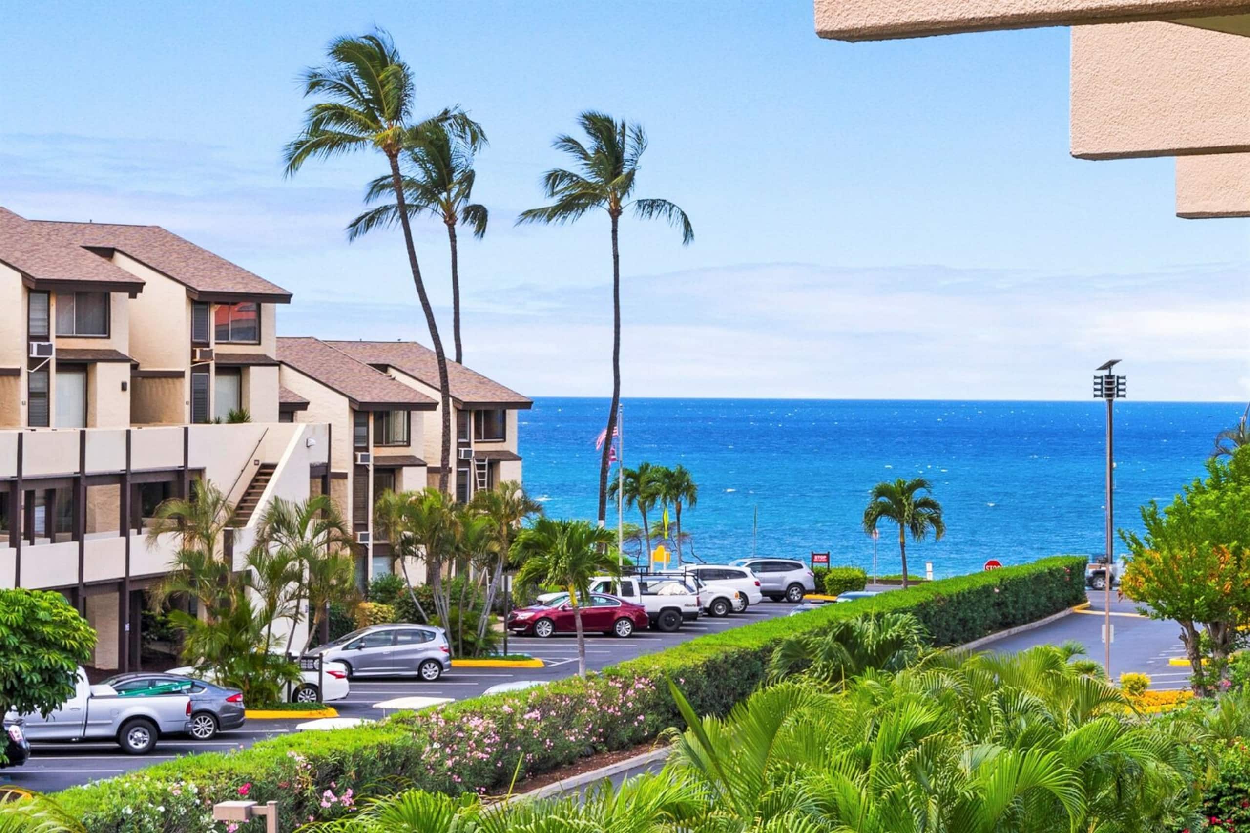 Condo in Kihei · ★4.75 · 2 bedrooms · 3 beds · 2 baths - Image 4