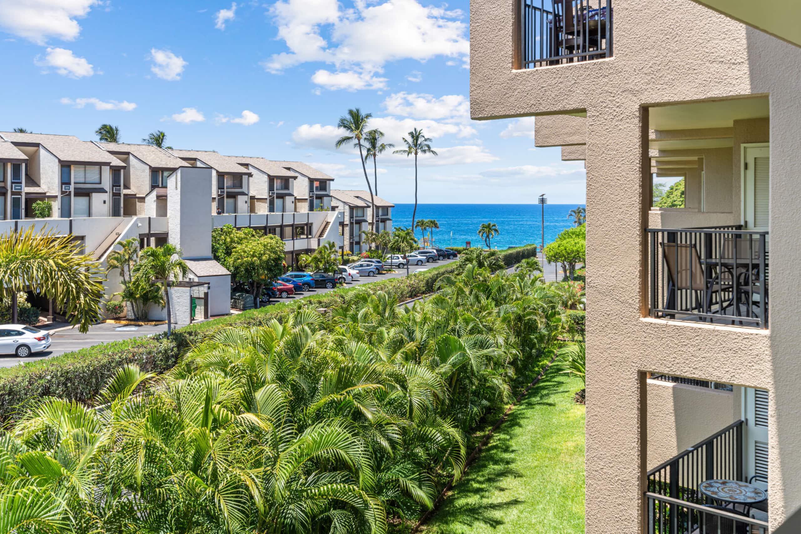Condo in Kihei · ★4.75 · 2 bedrooms · 3 beds · 2 baths - Image 14