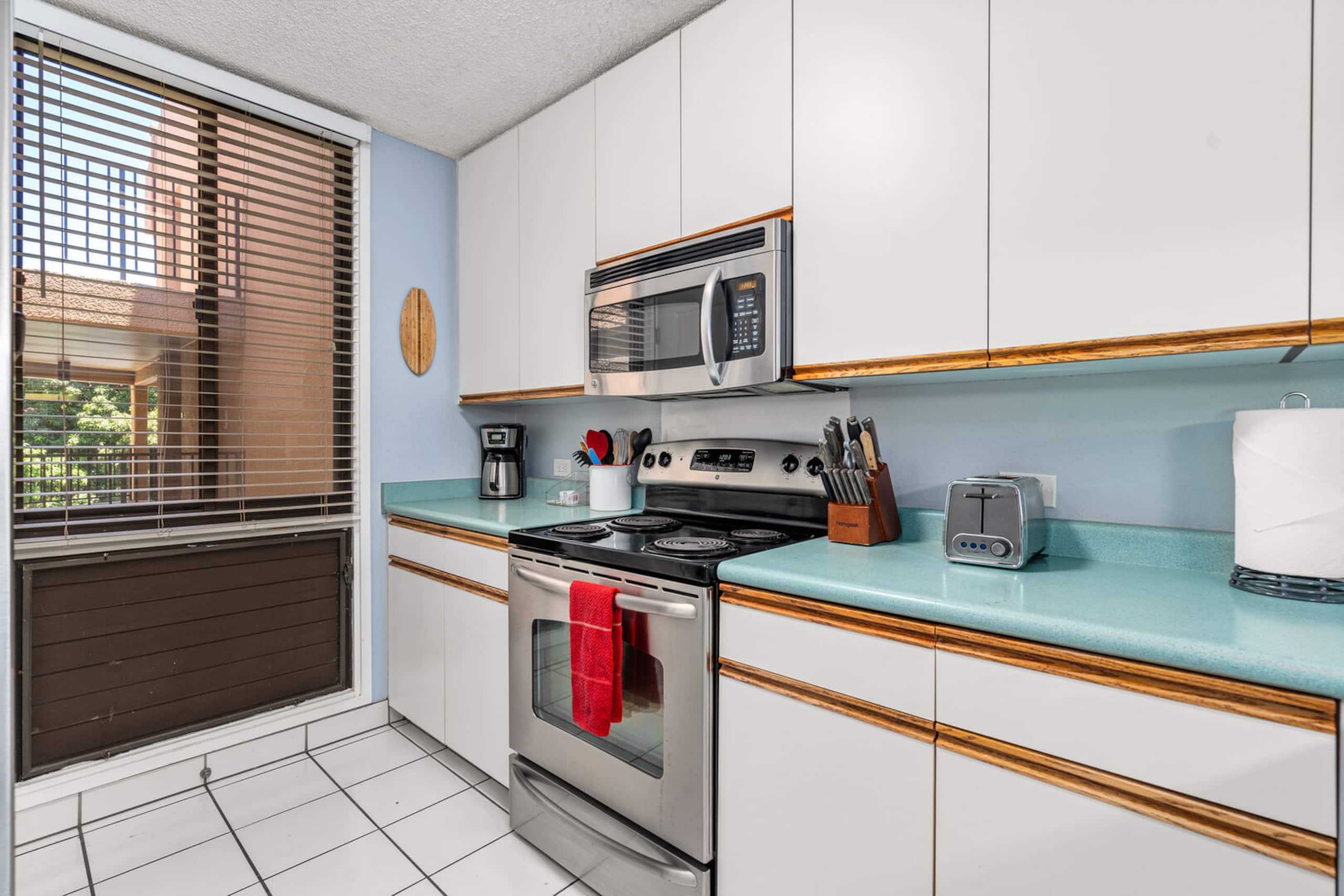 Condo in Kihei · ★4.75 · 2 bedrooms · 3 beds · 2 baths - Image 26