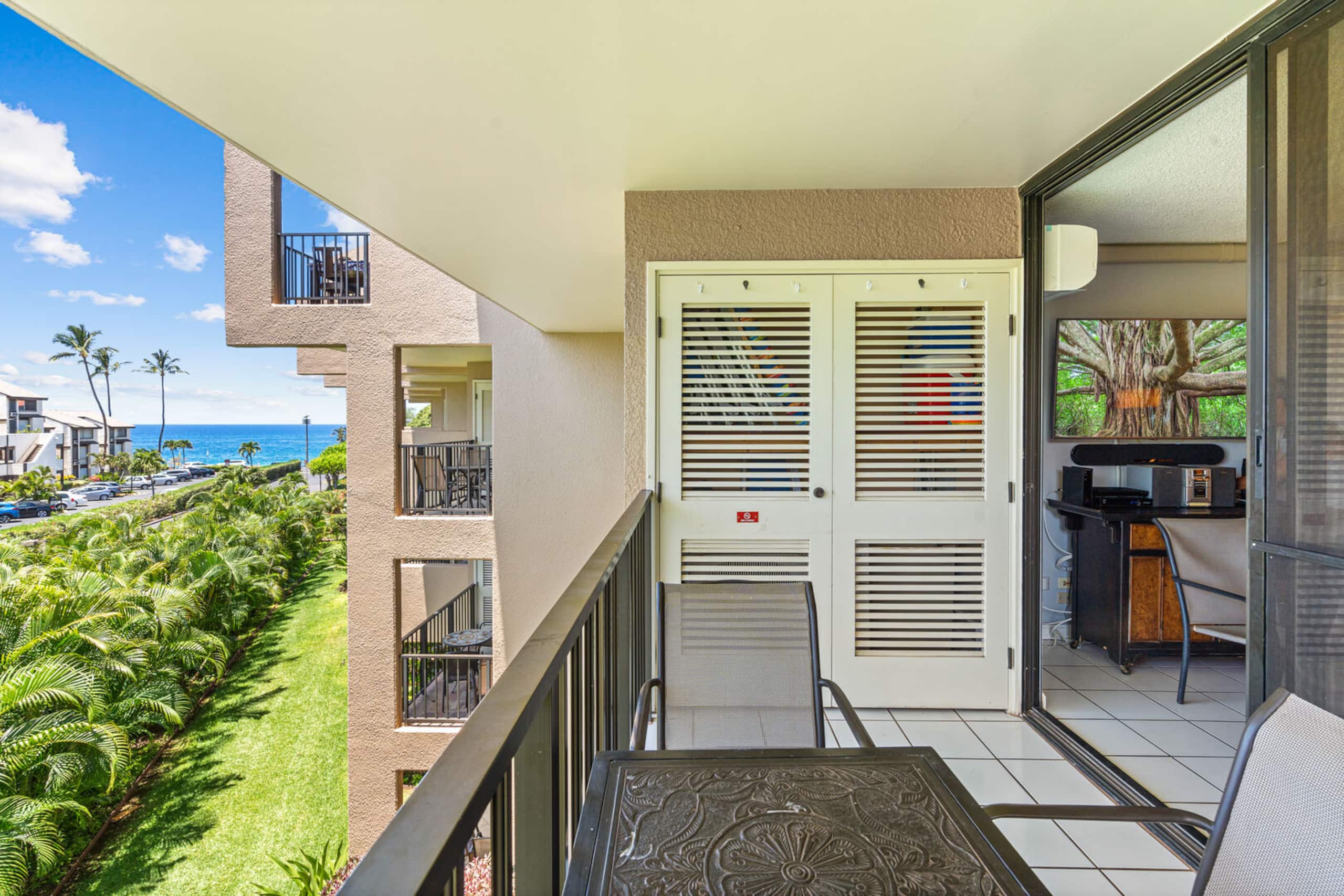 Condo in Kihei · ★4.75 · 2 bedrooms · 3 beds · 2 baths - Image 24
