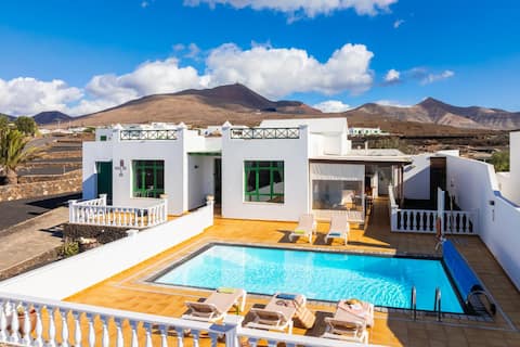 Villa Sol y Mar