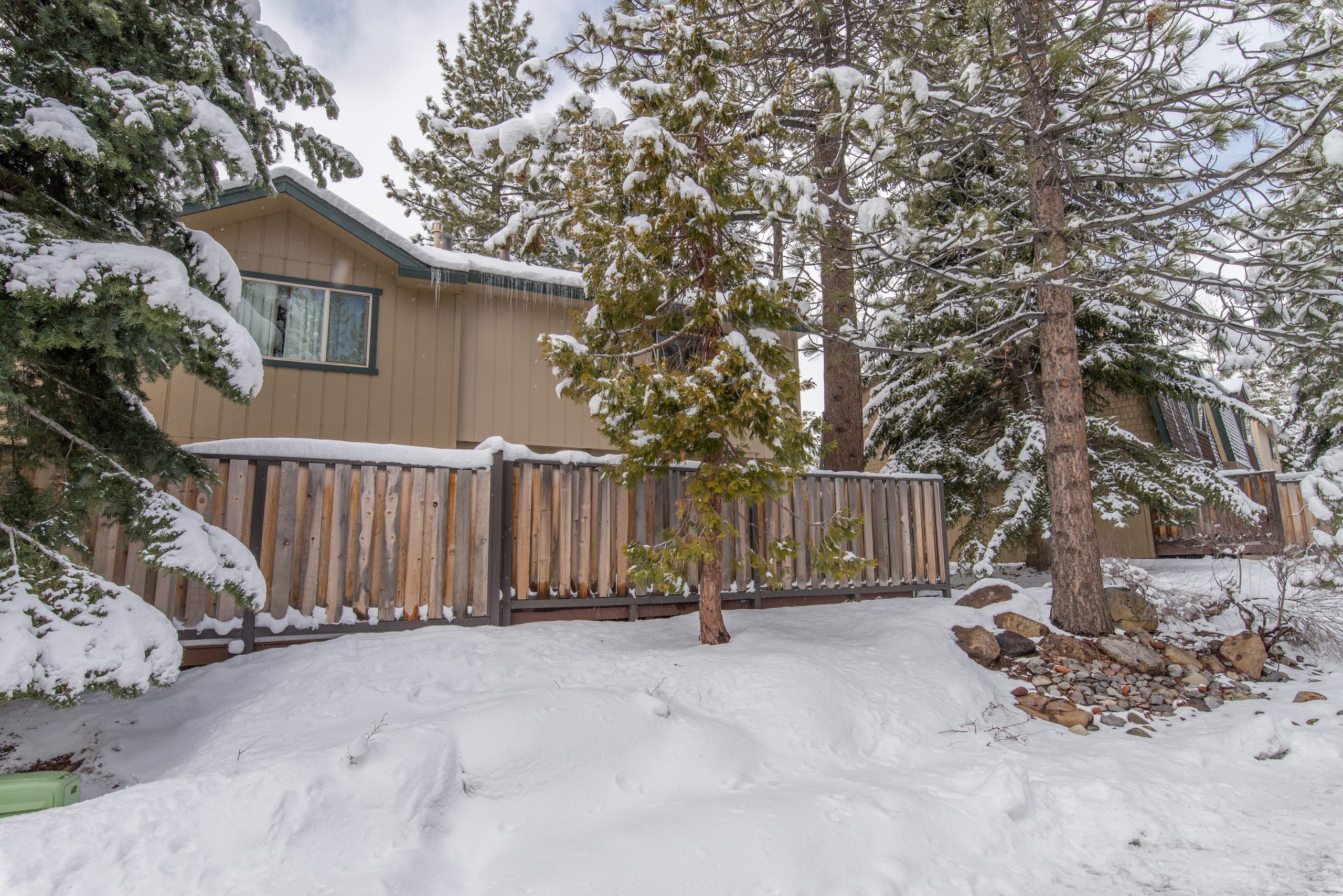 Ski-in Access to 3 Resorts, Pools & Lake Nearby - Photo 39