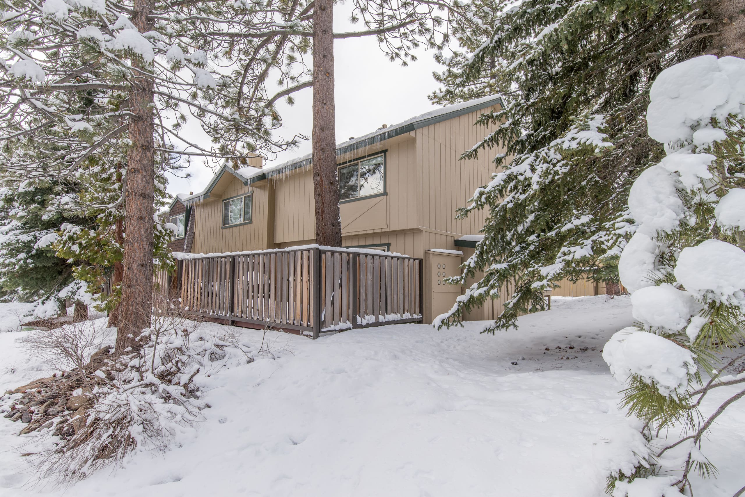 Ski-in Access to 3 Resorts, Pools & Lake Nearby - Photo 83