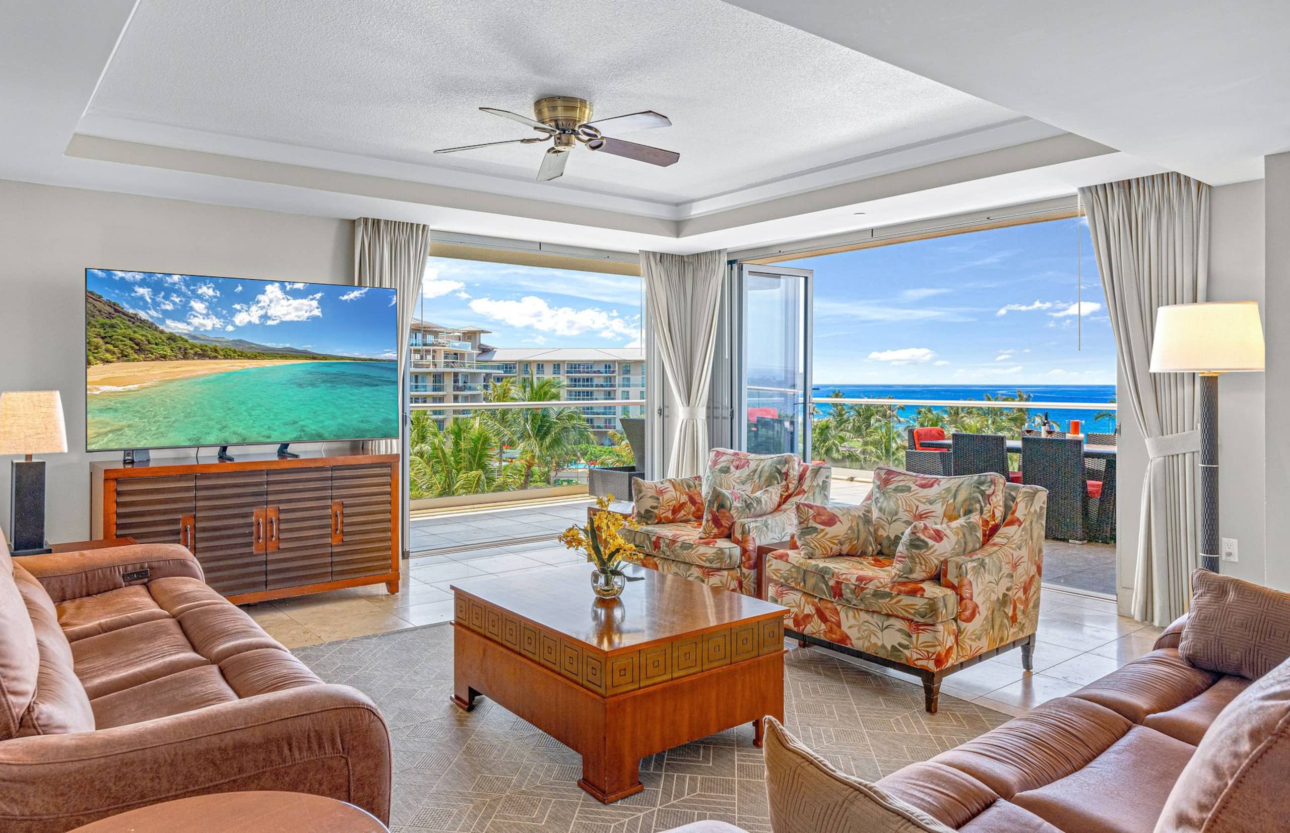 Condo in Lahaina · ★5.0 · 3 bedrooms · 3 beds · 3 baths - Image 11