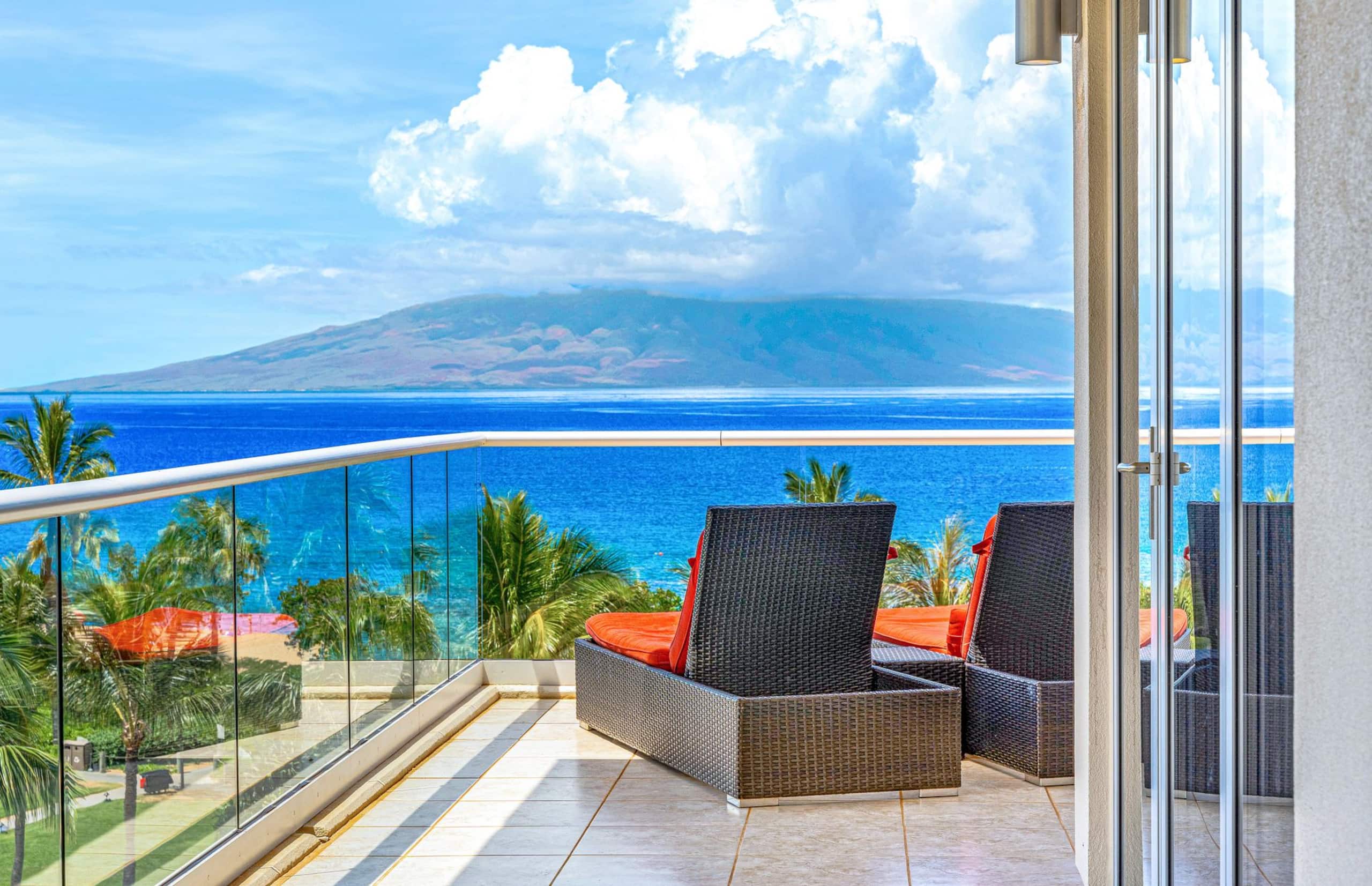 Condo in Lahaina · ★5.0 · 3 bedrooms · 3 beds · 3 baths - Image 21