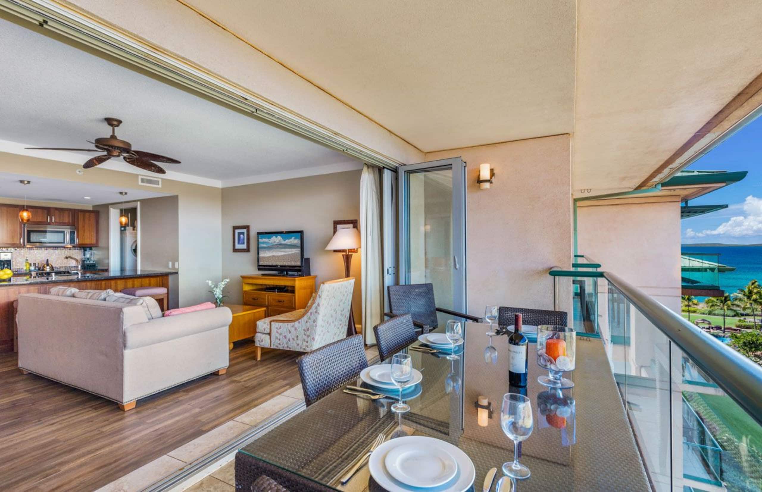 Condo in Lahaina · ★4.64 · 1 bedroom · 2 beds · 1 bath - Image 12