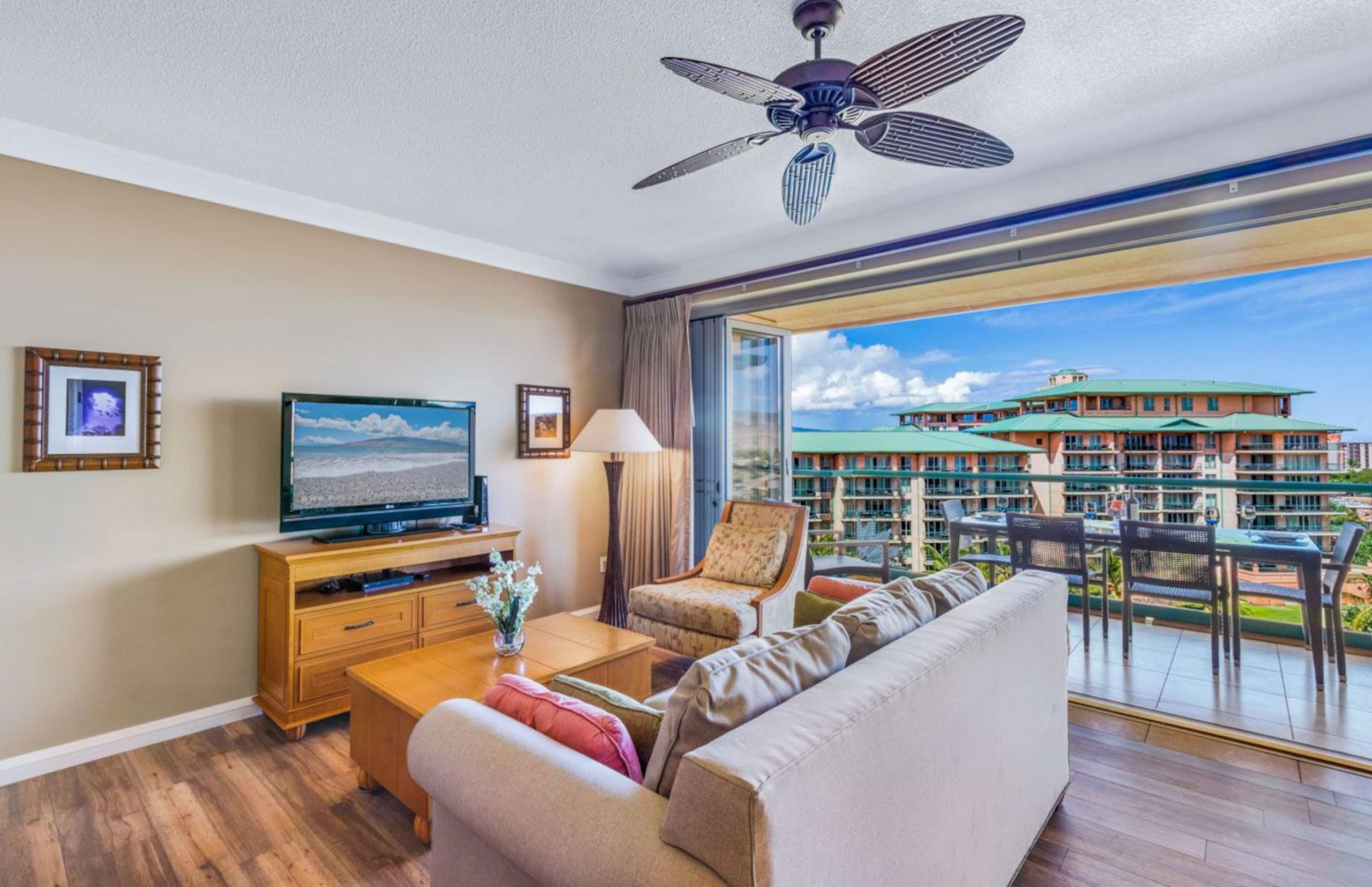 Condo in Lahaina · ★4.64 · 1 bedroom · 2 beds · 1 bath - Image 21