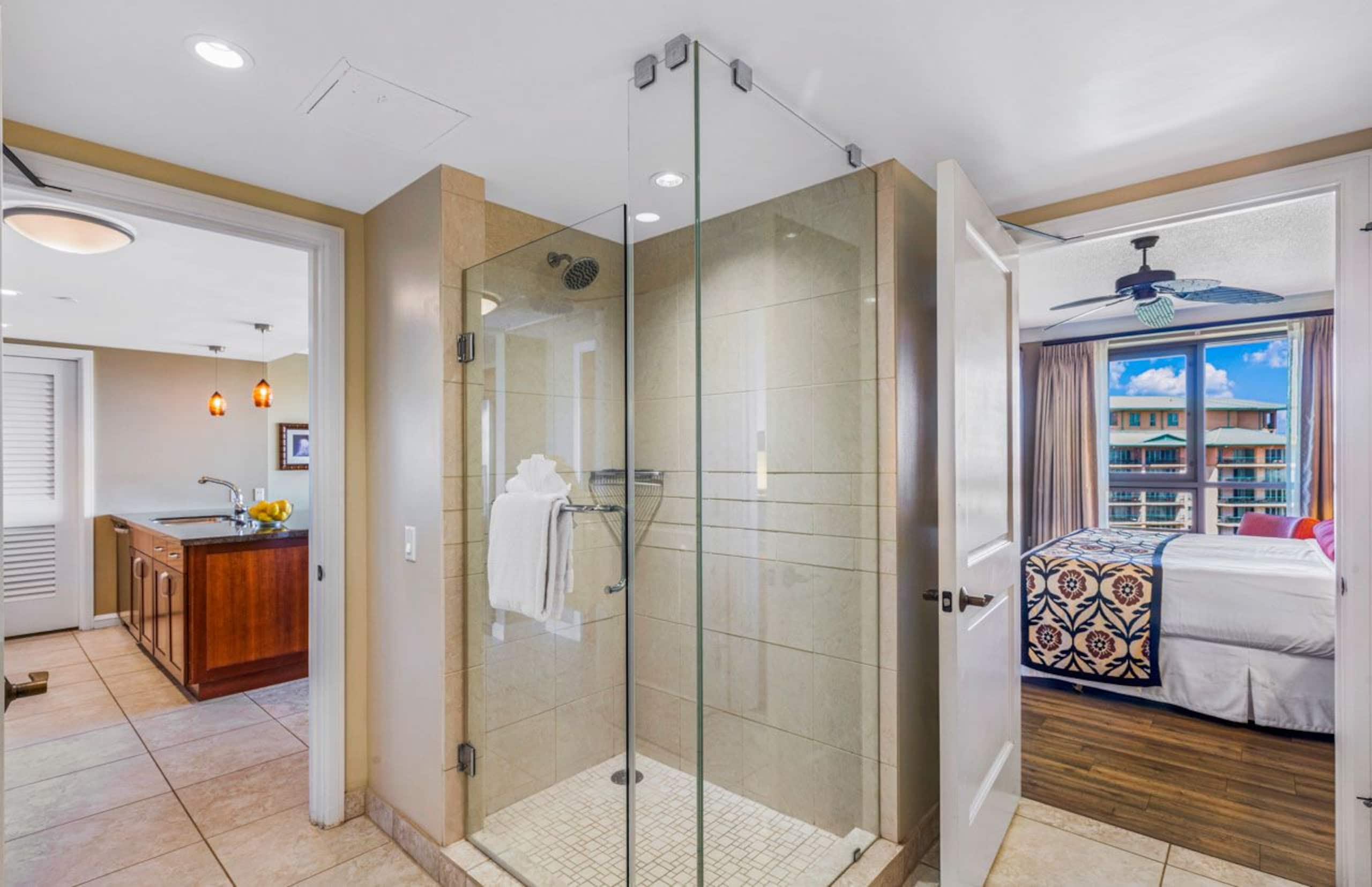 Condo in Lahaina · ★4.64 · 1 bedroom · 2 beds · 1 bath - Image 20
