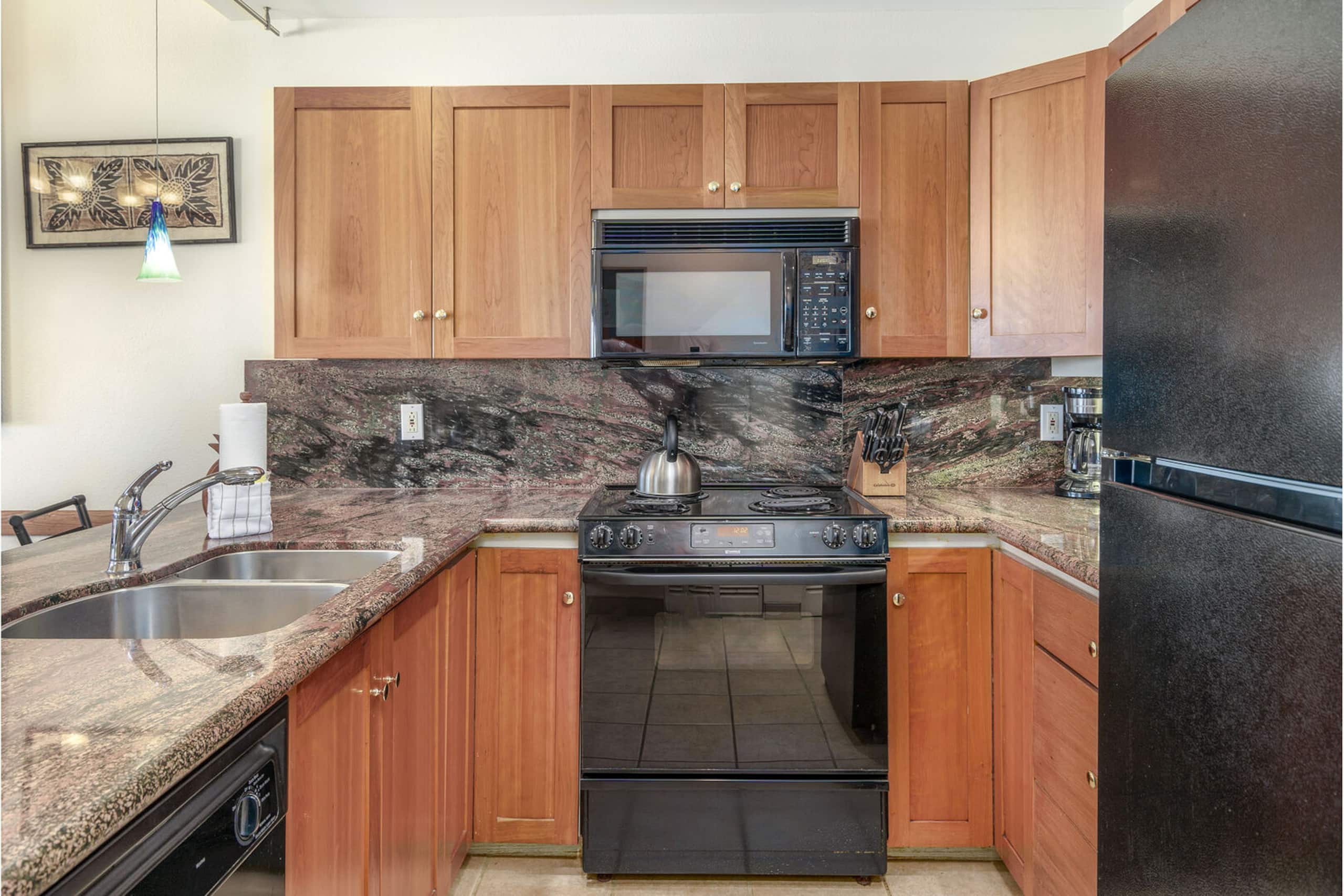 Condo in Kihei · ★4.84 · 2 bedrooms · 3 beds · 2 private baths - Image 17