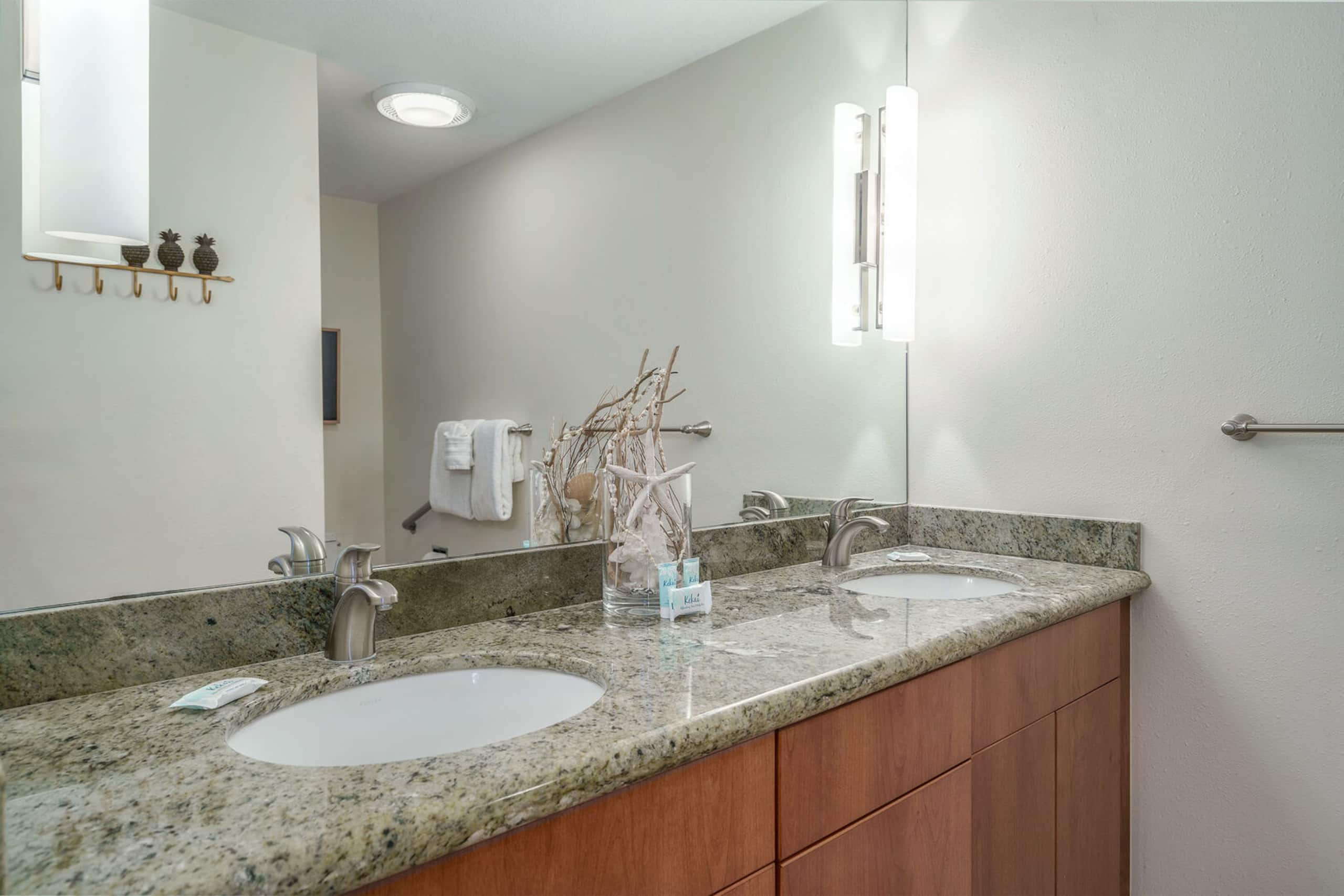 Condo in Kihei · ★4.84 · 2 bedrooms · 3 beds · 2 private baths - Image 28