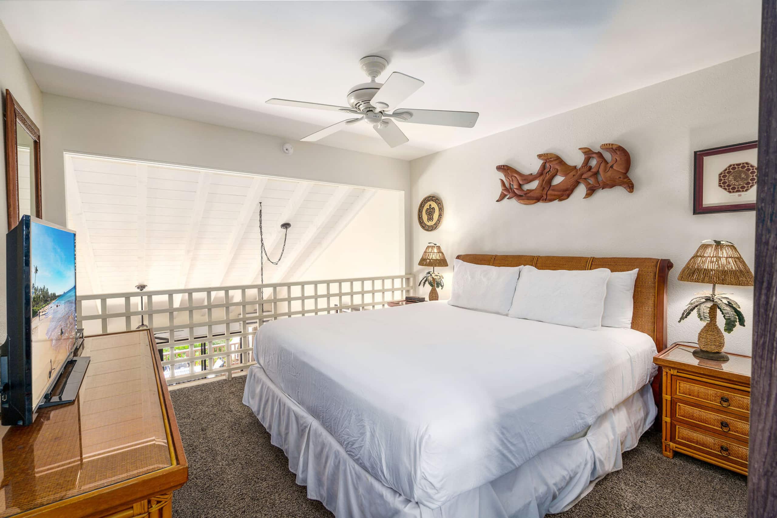 Condo in Kihei · ★4.84 · 2 bedrooms · 3 beds · 2 private baths - Image 4