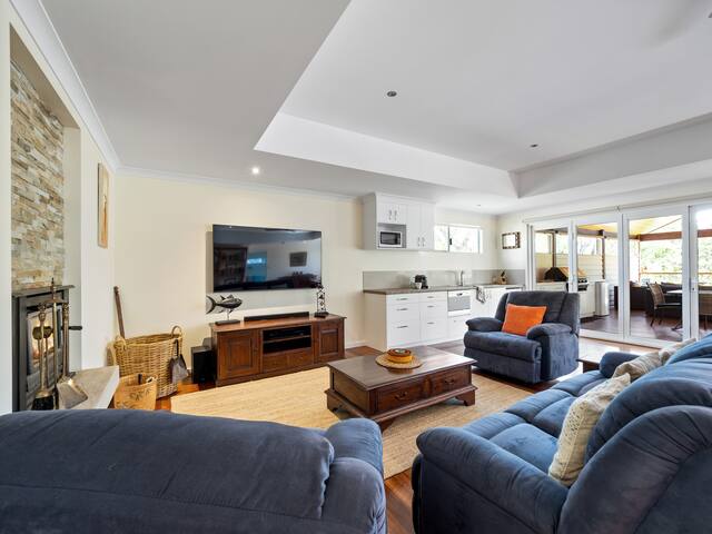 Sand Castle—Beach Bliss, Expansive Alfresco Living gallery image 3