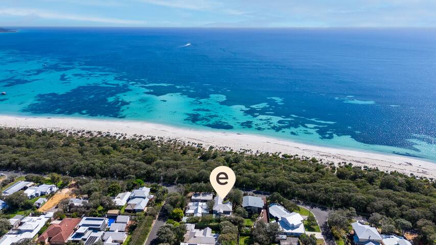 Sand Castle—Beach Bliss, Expansive Alfresco Living gallery image 4