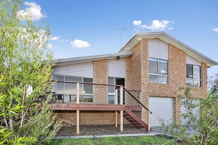 Holyhead On Whites Beach 11