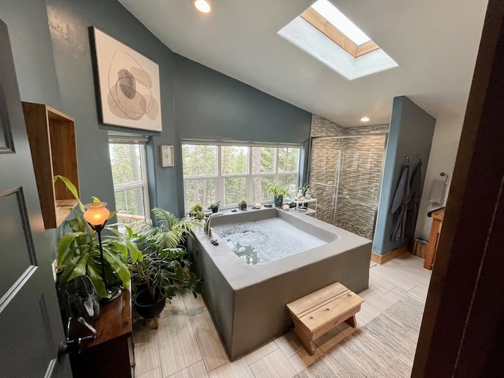 Nature House Tub for 2SaunaPeacefulRomantic! Cabins for Rent in