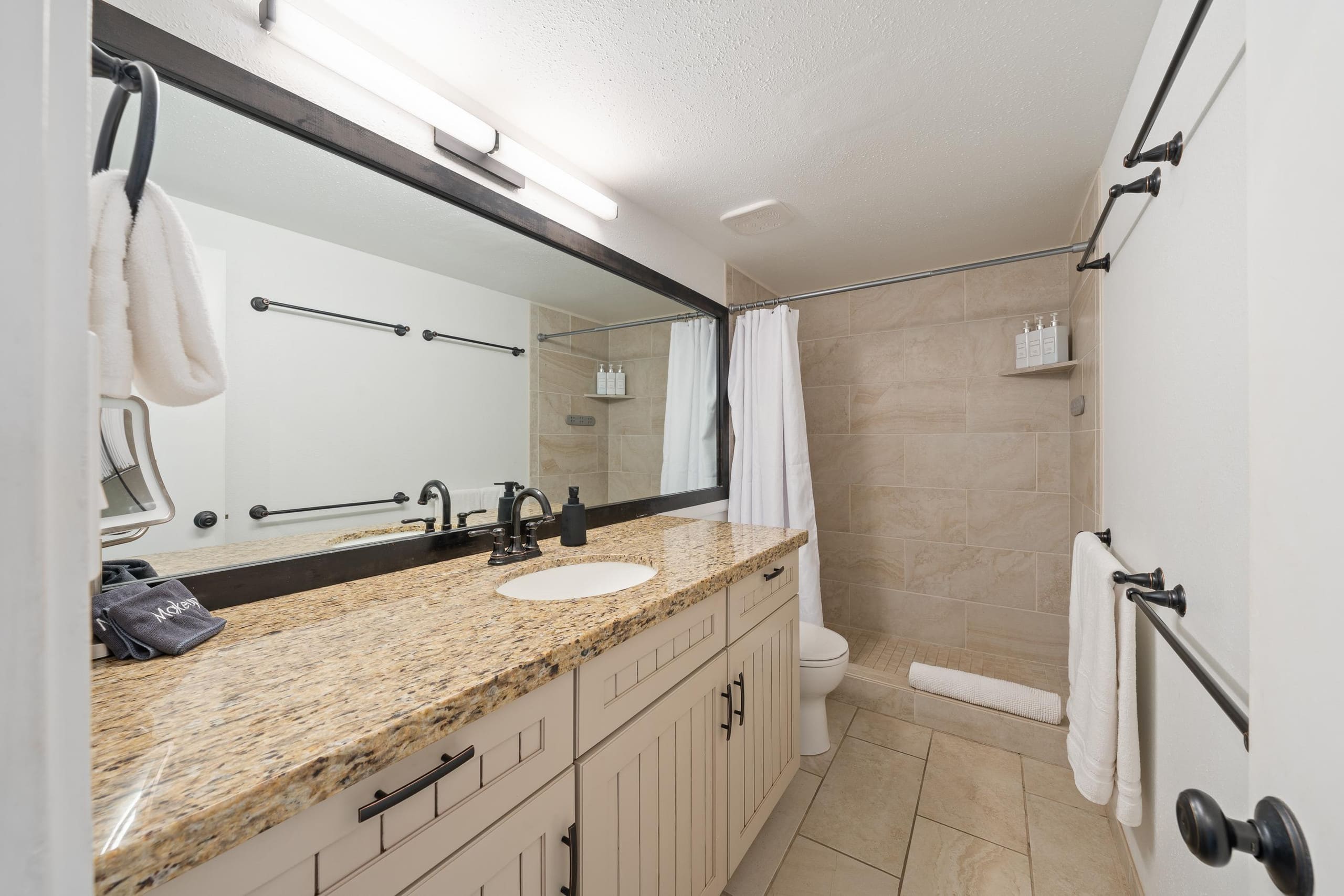 Condo in Kihei · ★4.92 · 1 bedroom · 1 bed · 1 private bath - Image 37
