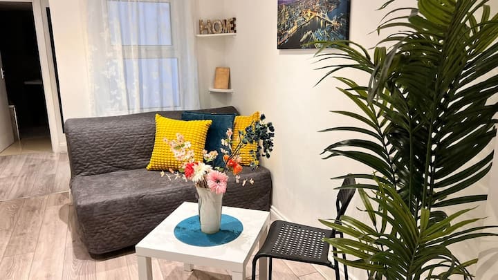 West Kensington 1br | Heathrow Direct | Sleeps 4 - Fulham