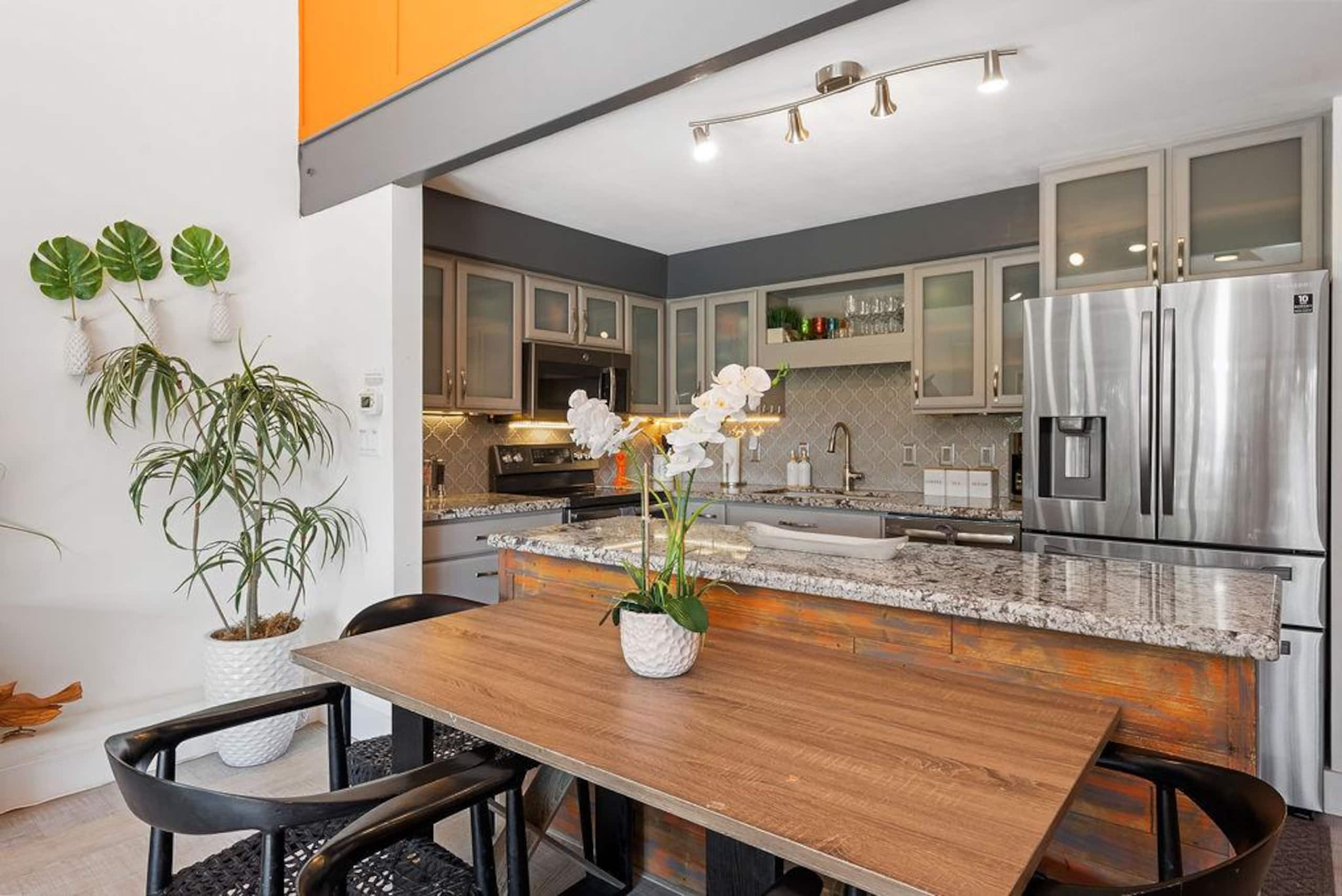Condo in Kihei · ★4.95 · 2 bedrooms · 2 beds · 2 private baths - Image 45