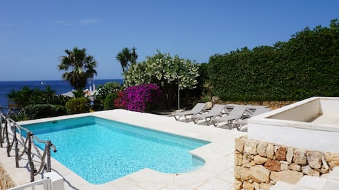 Popular Airbnb listing: Villa El Pabellón: 1st line of Mar in Sant Lluís