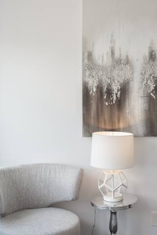 Stylish 4-Bedroom Condo with Hot Tub! gallery image 5