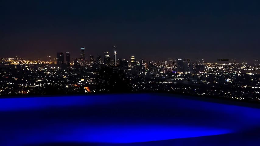 Rouge Elite gallery image 4