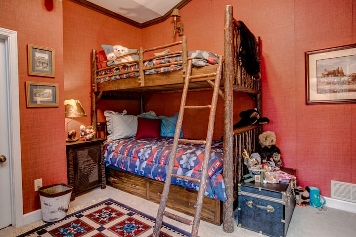 Dormitorio 3 con literas